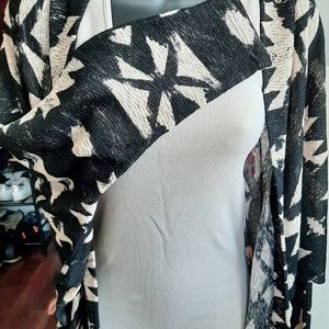 Renee C. Lightweight Open Cardigan